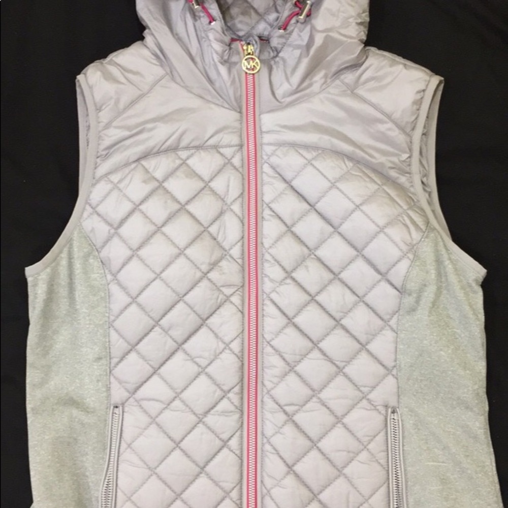 Michael Kors pleated grey vest with pink trim